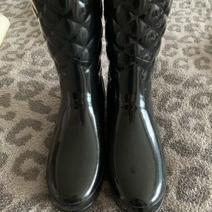 Quilted Hunter rain boots
